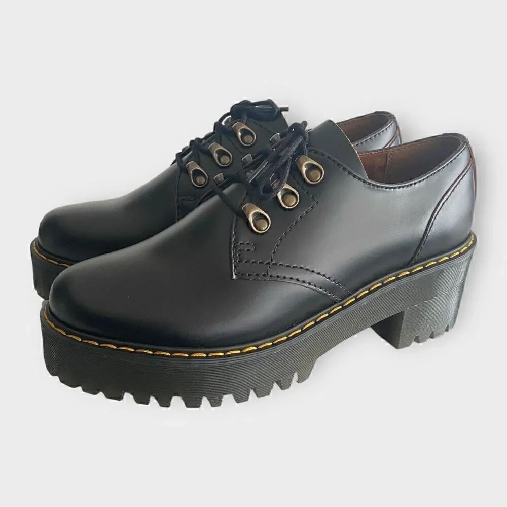 Dr. Martens Leona Lo Black Platform Heeled Oxford Shoes Womens size 8 New